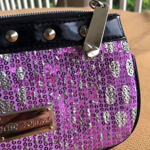 Betsy Johnson Sequin Leopard Clutch - Picture 4 of 4